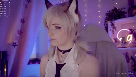 Snapshot of vronnier chatting on September 2025 03:58:02 PM vronnier online show from September 2025 03:58:02 PM