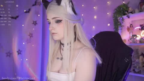 vronnier online show from February 2026 04:02:02 PM