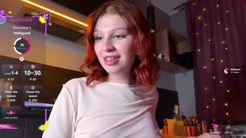 ILONA A week goal new laptop online show from December 2025 07:32:01 PM