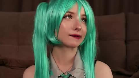 Nana online show from October 2025 04:20:01 AM