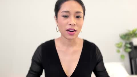 Jen online show from February 2025 11:55:02 PM