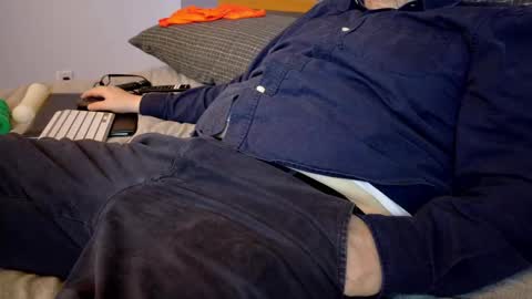 I love the ol in-n-out  online show from October 2025 09:00:02 PM