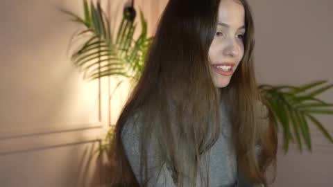 Wendy. Hello Honeys Ill see you 2nd 5th 7th this week love you3 online show from December 2025 12:32:01 PM