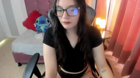 Alexandra online show from April 2026 05:50:02 PM