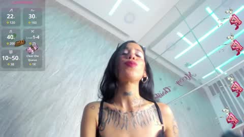 Snapshot of wandaloov chatting on January 2025 09:41:01 PM wanda online show from January 2025 09:41:01 PM