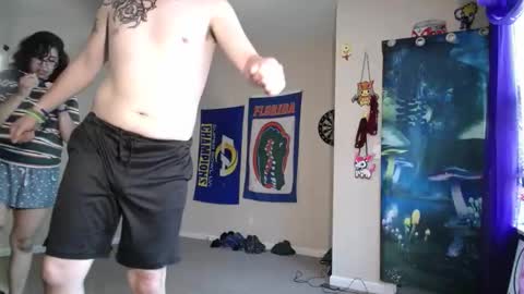 Snapshot of wandaxcosmo chatting on May 2026 12:27:01 AM COSMOxWANDA online show from May 2026 12:27:01 AM