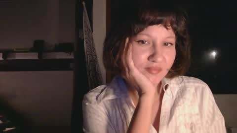 Snapshot of wanderwhitch chatting on February 2026 03:43:01 AM Miya online show from February 2026 03:43:01 AM