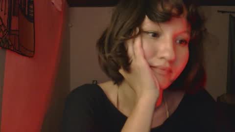 Snapshot of wanderwhitch chatting on February 2026 03:39:01 AM Miya online show from February 2026 03:39:01 AM