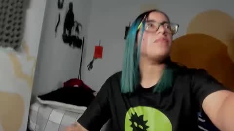 Snapshot of waningrosee chatting on December 2024 04:14:02 PM Waningrose  Lu online show from December 2024 04:14:02 PM