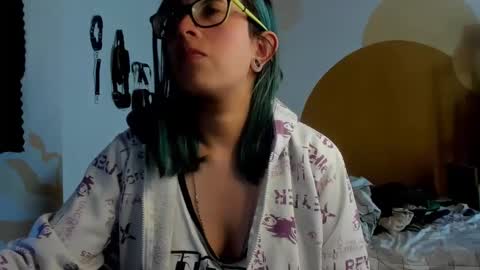 Snapshot of waningrosee chatting on January 2025 02:25:01 PM Waningrose  Lu online show from January 2025 02:25:01 PM