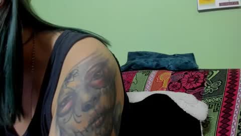 Snapshot of waningrosee chatting on February 2025 03:26:01 PM Waningrose  Lu online show from February 2025 03:26:01 PM