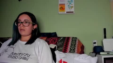 Snapshot of waningrosee chatting on February 2025 09:10:01 PM Waningrose  Lu online show from February 2025 09:10:01 PM