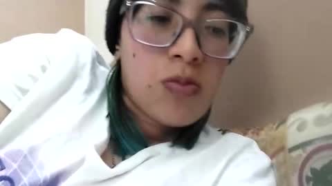 Snapshot of waningrosee chatting on October 2025 11:27:01 PM Waningrose  Lu online show from October 2025 11:27:01 PM