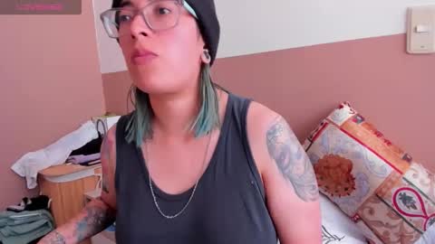 Snapshot of waningrosee chatting on October 2025 04:07:02 PM Waningrose  Lu online show from October 2025 04:07:02 PM