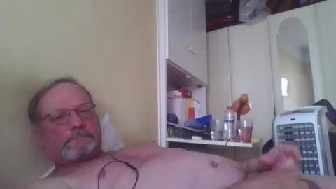 Tibo Love online show from September 2025 12:51:01 PM