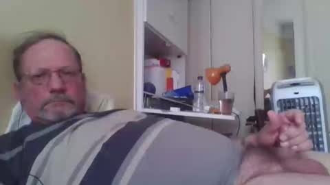 Tibo Love online show from September 2025 01:13:01 PM