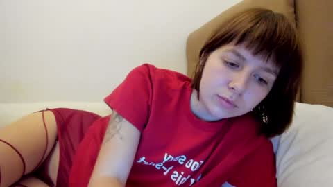 Snapshot of warm_june chatting on January 2025 09:54:01 PM June online show from January 2025 09:54:01 PM