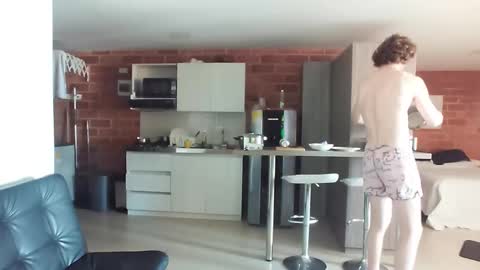 Snapshot of warrenkener chatting on February 2026 05:56:01 PM Warren Kener online show from February 2026 05:56:01 PM