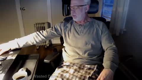 wasted_daze_ online show from January 2025 12:17:01 PM
