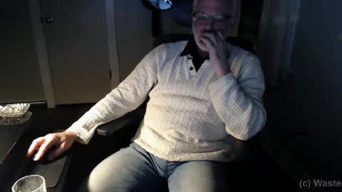 wasted_daze_ online show from January 2025 02:06:01 AM
