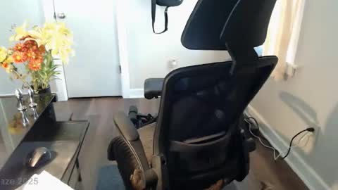 wasted_daze_ online show from November 2025 06:15:01 PM