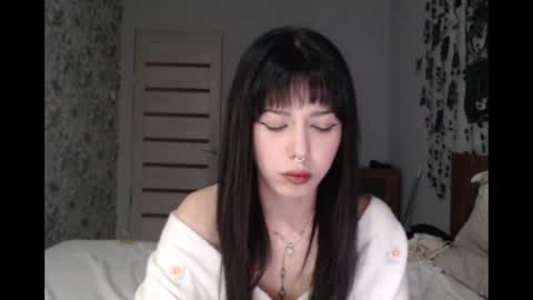 Snapshot of wavy_nights chatting on July 2026 05:59:02 PM Mina online show from July 2026 05:59:02 PM