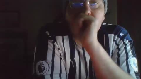 Snapshot of wbadave86 chatting on January 2025 12:39:01 AM JustMeCoverYou online show from January 2025 12:39:01 AM