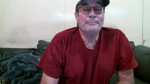 Snapshot of wbfarm chatting on February 2026 02:41:01 AM WB Farm online show from February 2026 02:41:01 AM