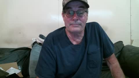 Snapshot of wbfarm chatting on March 2026 01:56:01 AM WB Farm online show from March 2026 01:56:01 AM