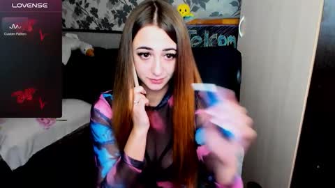 Snapshot of weakness4u chatting on October 2025 05:00:02 AM Maya online show from October 2025 05:00:02 AM