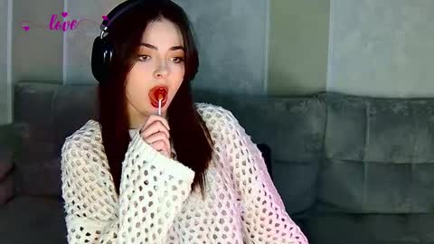 Alice online show from February 2025 05:15:01 PM