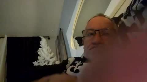 webcamateurs online show from December 2025 09:29:02 AM