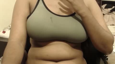 mina online show from November 2025 10:03:01 AM