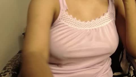 mina online show from November 2025 10:36:02 PM