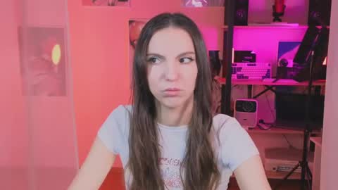 wednesday_evans online show from April 2026 05:19:01 AM