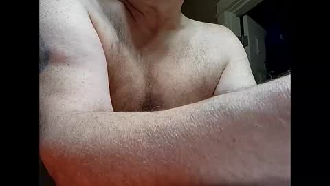 Snapshot of welderod chatting on April 2026 08:39:02 AM welderod online show from April 2026 08:39:02 AM