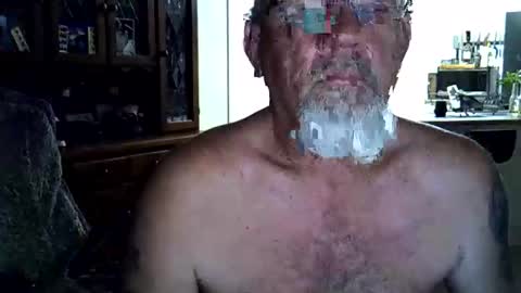 Wellhelloo online show from February 2026 06:58:01 PM
