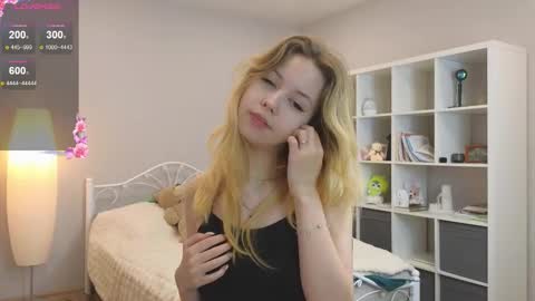 Wendy online show from October 2025 04:36:02 PM