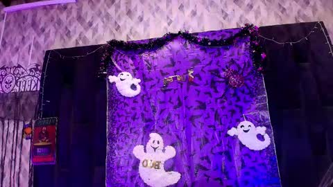 WEN SHENG online show from October 2025 07:19:02 PM