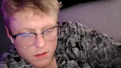 Snapshot of wesdenver chatting on March 2026 07:15:01 AM wesdenver online show from March 2026 07:15:01 AM