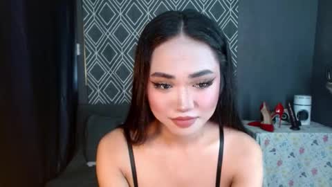 Snapshot of wet_kallista chatting on November 2025 12:10:02 AM yana online show from November 2025 12:10:02 AM