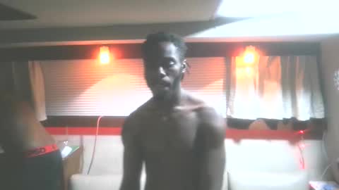 Snapshot of wetdreamsz101 chatting on November 2025 06:26:02 AM wetdreamz101 online show from November 2025 06:26:02 AM