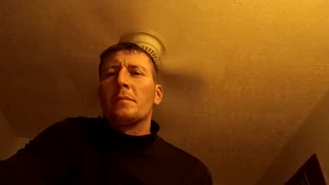 Snapshot of wetduck77777 chatting on April 2026 07:30:01 AM wetduck77777 online show from April 2026 07:30:01 AM