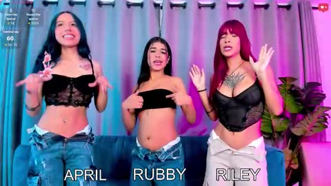MY TEAM RUBBYAPRILRILEY online show from October 2025 01:49:02 AM
