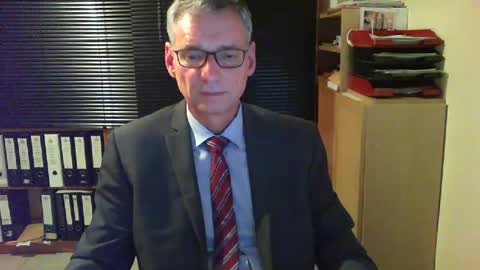 Snapshot of wetsuitedman chatting on July 2026 06:34:02 PM Franz online show from July 2026 06:34:02 PM