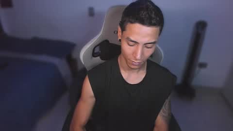 Snapshot of wexx_ chatting on February 2026 04:20:01 AM wex online show from February 2026 04:20:01 AM