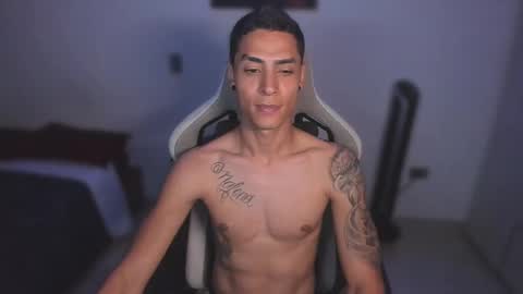 Snapshot of wexx_ chatting on February 2026 05:15:01 AM wex online show from February 2026 05:15:01 AM