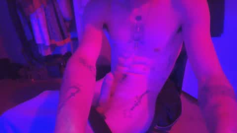 whispersonhickory online show from December 2024 10:56:02 AM