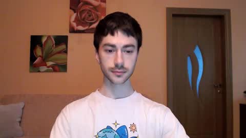 Snapshot of white_sport chatting on November 2025 11:31:01 AM Tom online show from November 2025 11:31:01 AM