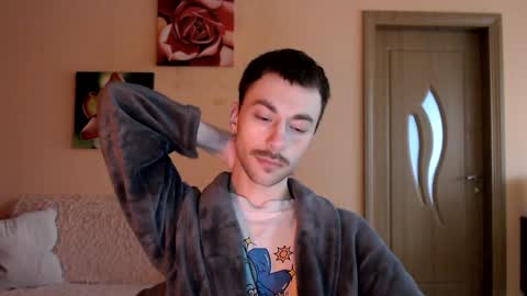 Tom online show from April 2026 08:48:01 AM